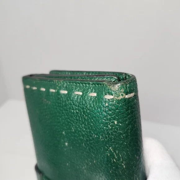 Bcbgmaxazria Large Green Leather Wallet - Picture 5 of 16